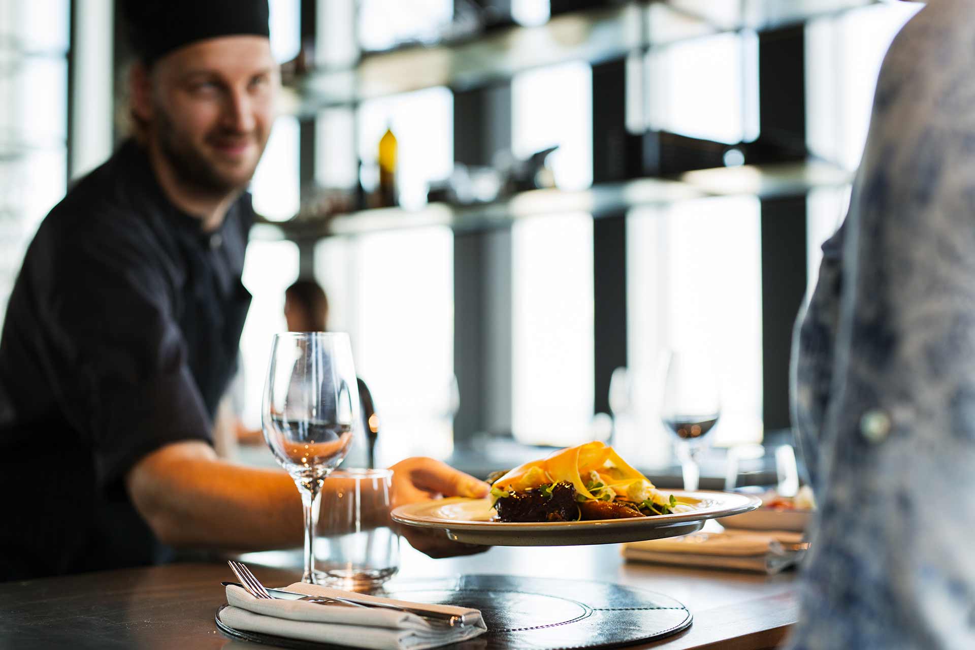 La cocina recibe cada pedido al momento